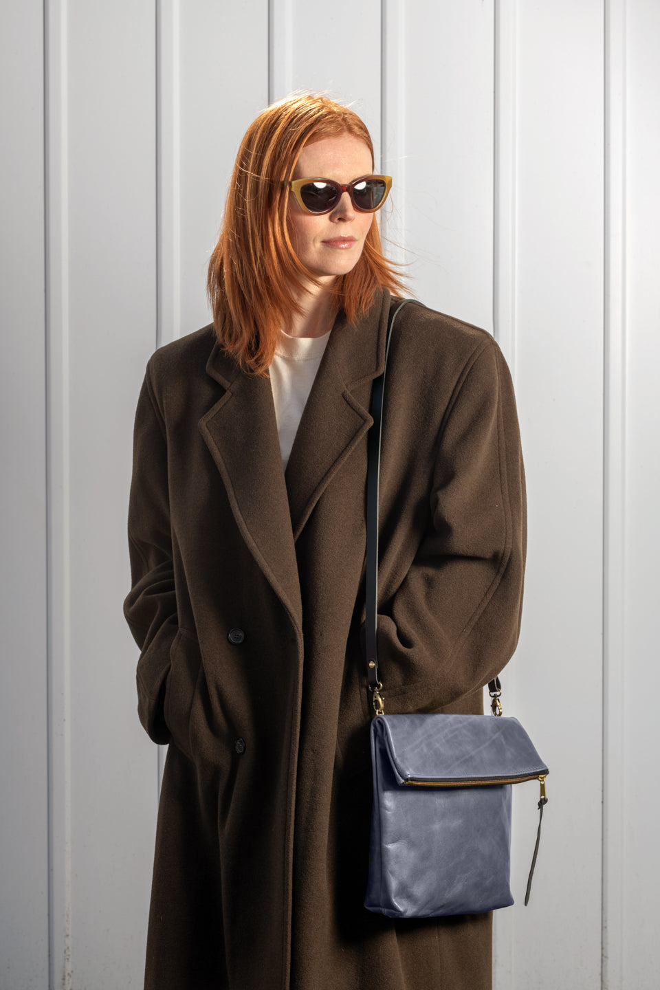 Sac à main en cuir avec ganse bandoulière modèle BORDEAUX