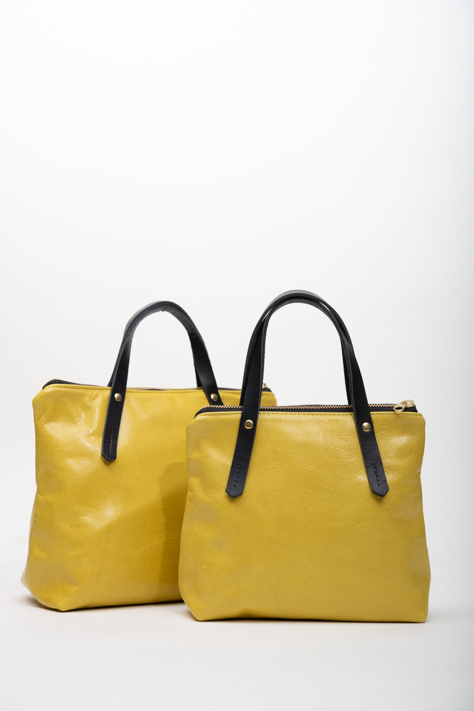 Sac à main en cuir avec ganse bandoulière modèle PAPINEAU