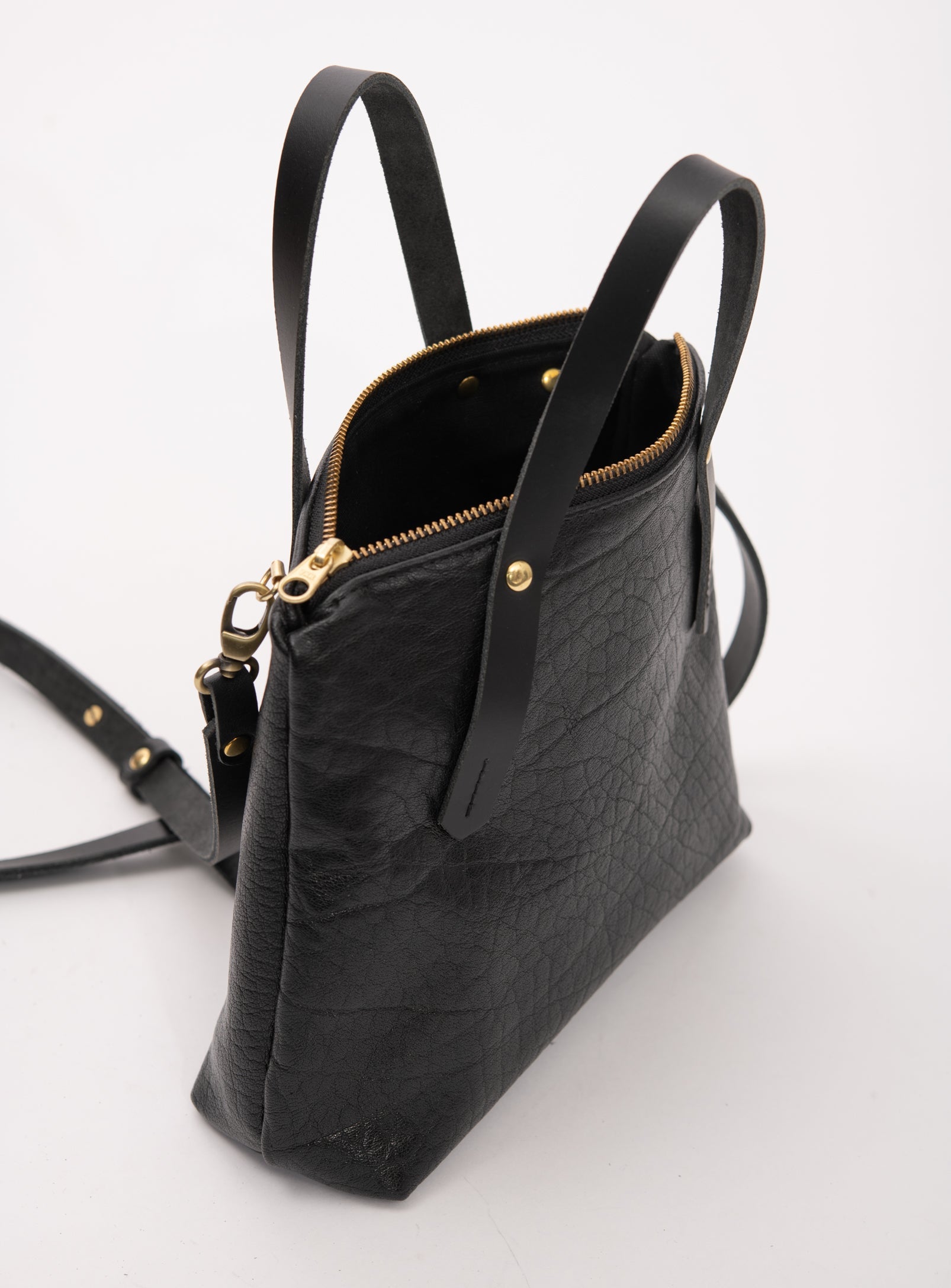 Sac à main en cuir avec ganse bandoulière modèle PAPINEAU