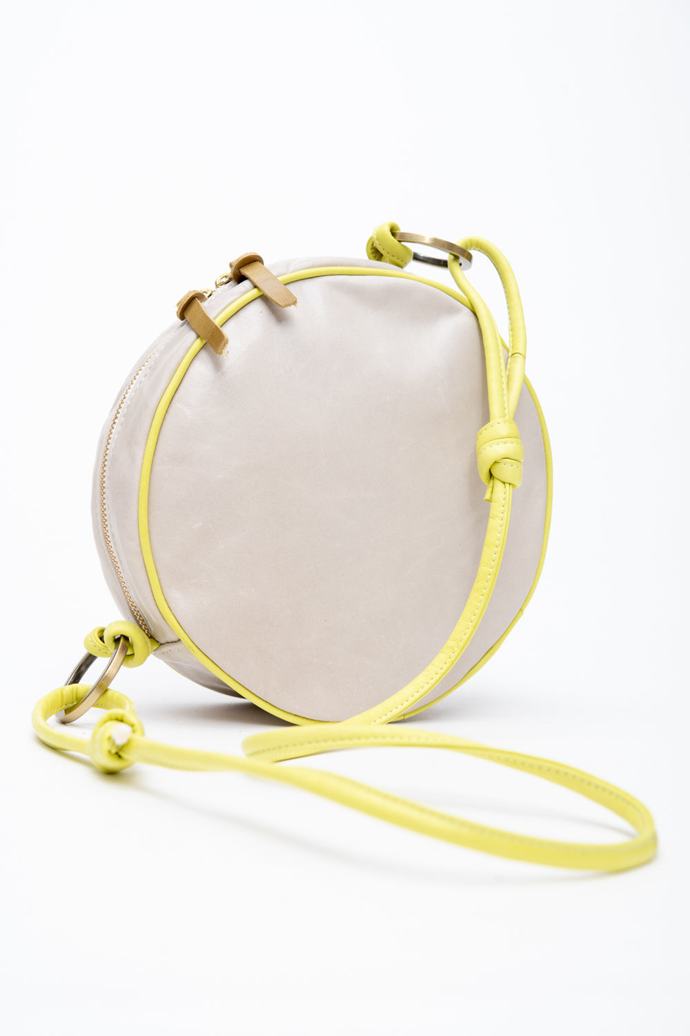 Sac à main tout rond à bandoulière modèle MACARON