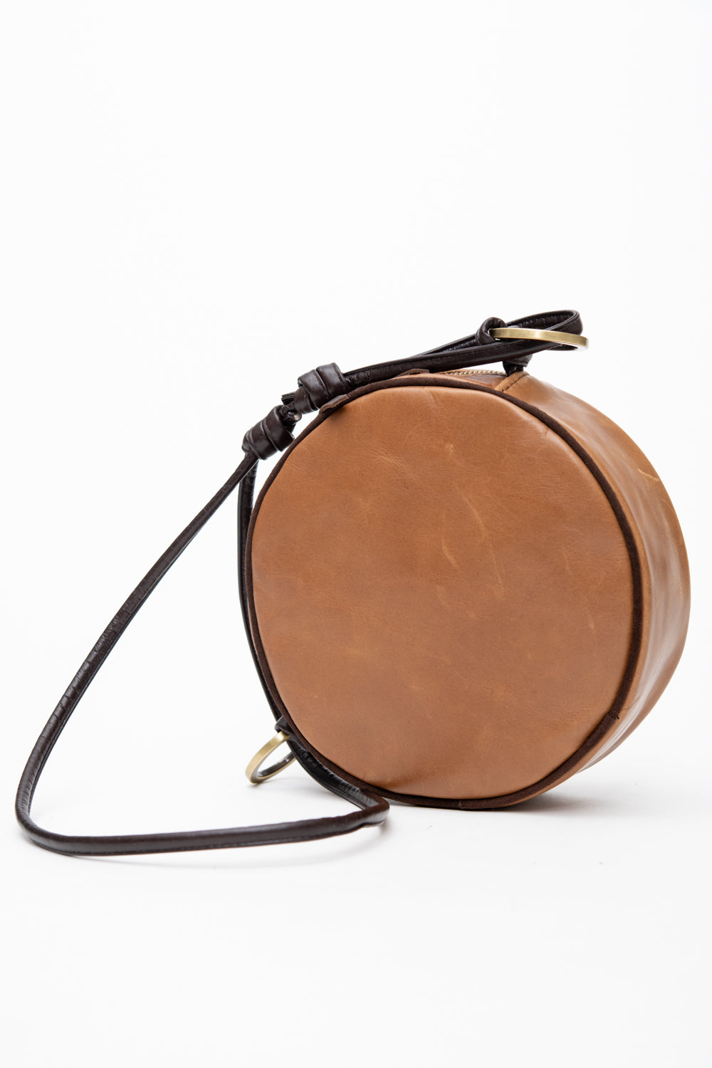 Sac à main tout rond à bandoulière modèle MACARON