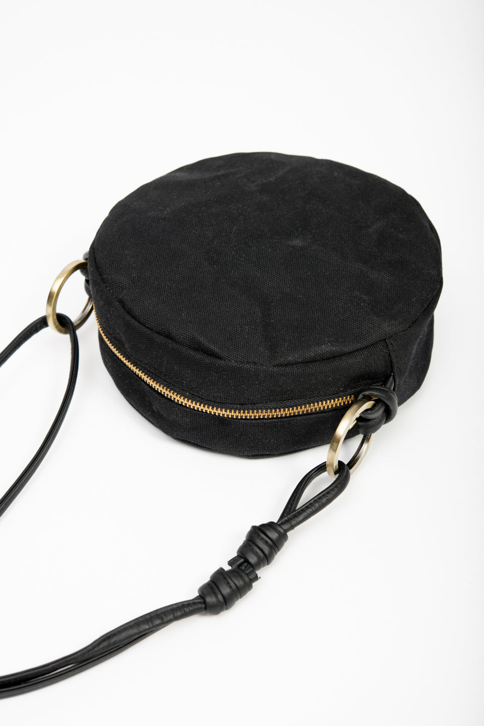 Sac à main tout rond à bandoulière modèle ROTONDO de la collection Géométrie Variable