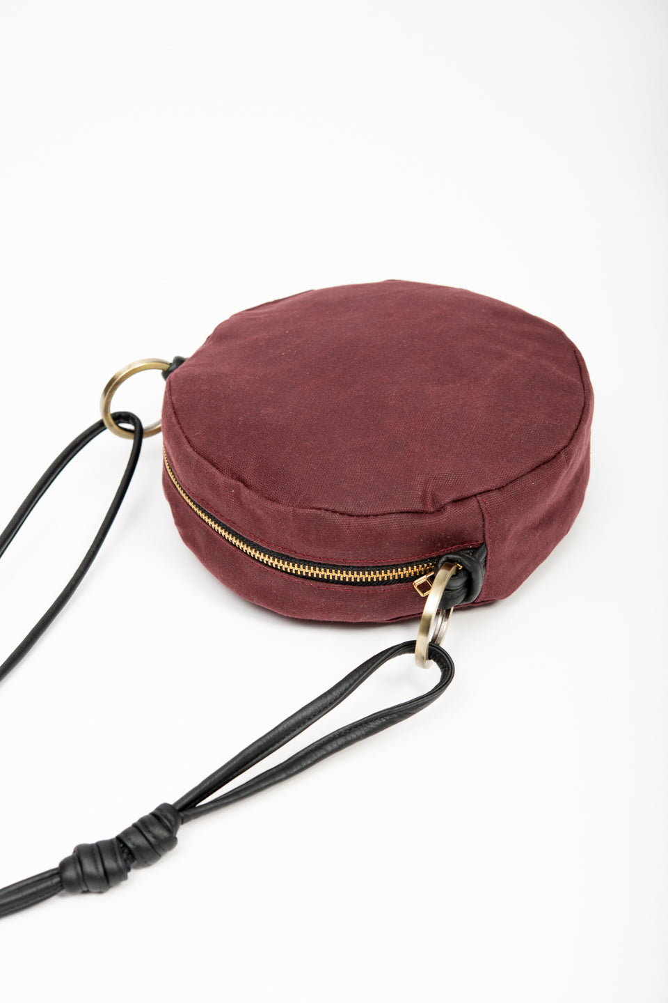Sac à main tout rond à bandoulière modèle ROTONDO de la collection Géométrie Variable