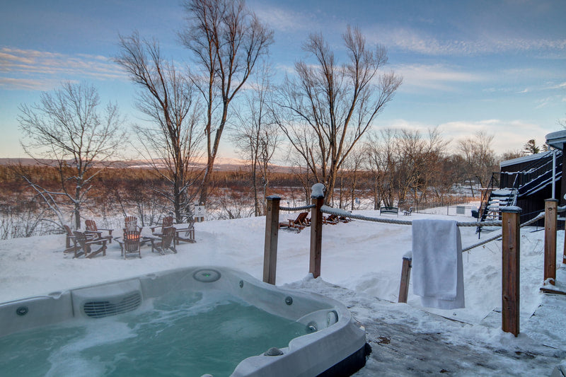 Nuitée en chambre supérieure- Spa et massages pour 2 personnes - Hôtel Lac Brome