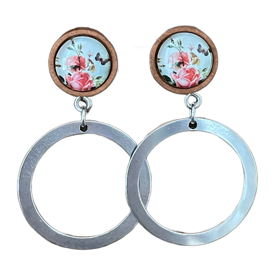 Anneaux avec bois et cabochon fleuri