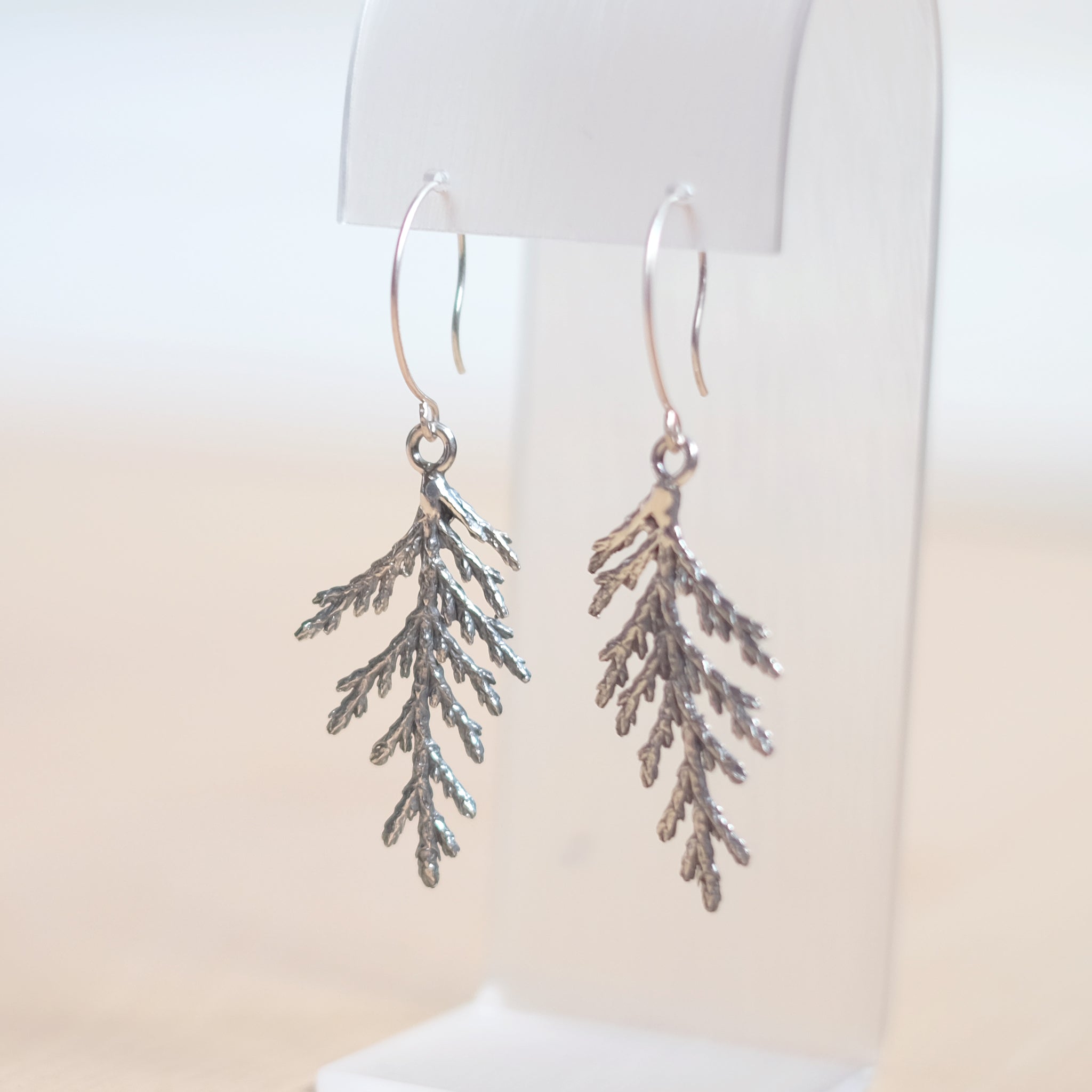 Branches de cèdre - Boucles d'oreilles en argent sterling