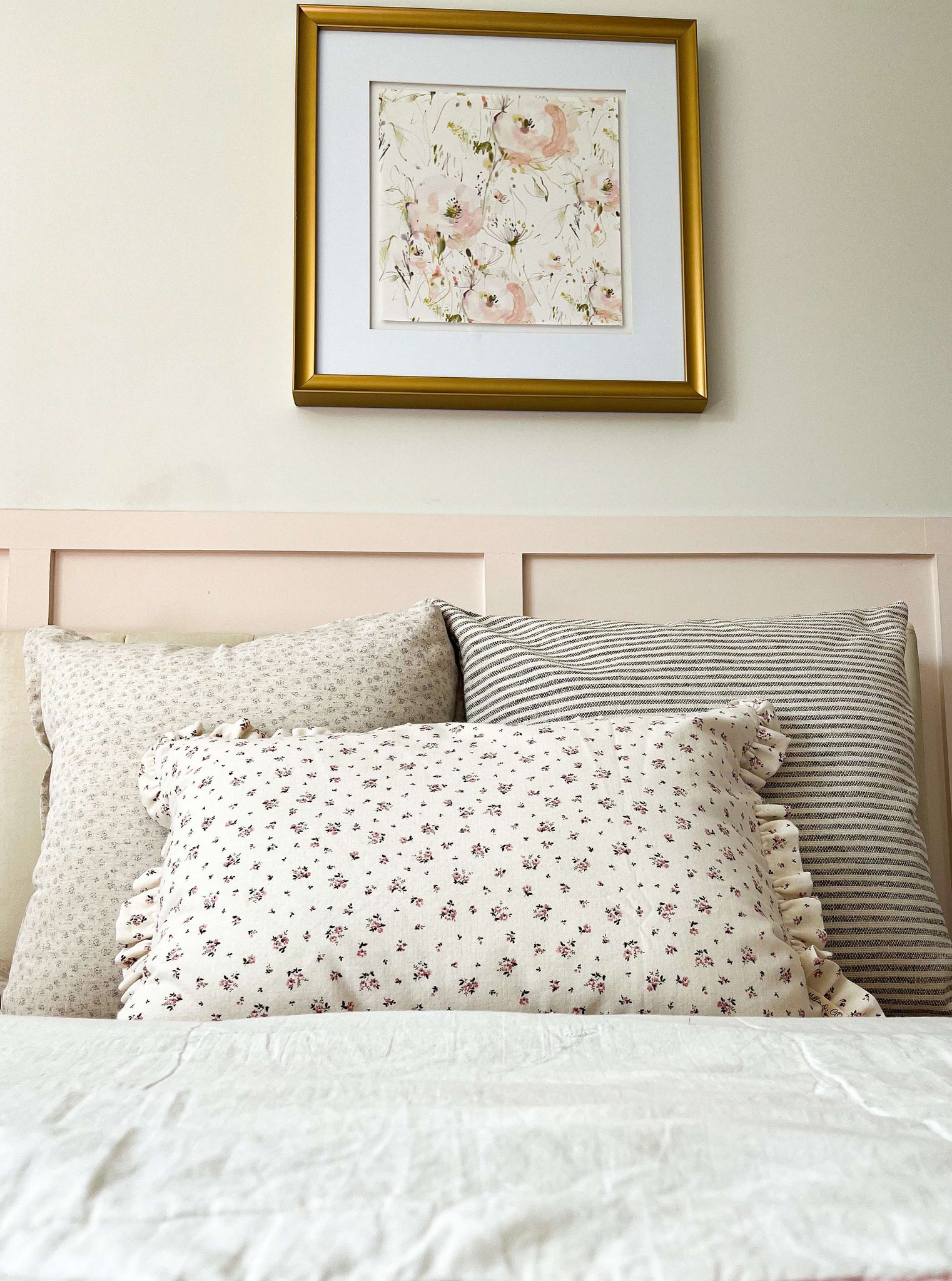 Housse de  coussin Séléna | Motif floral estompé couleur lavande
