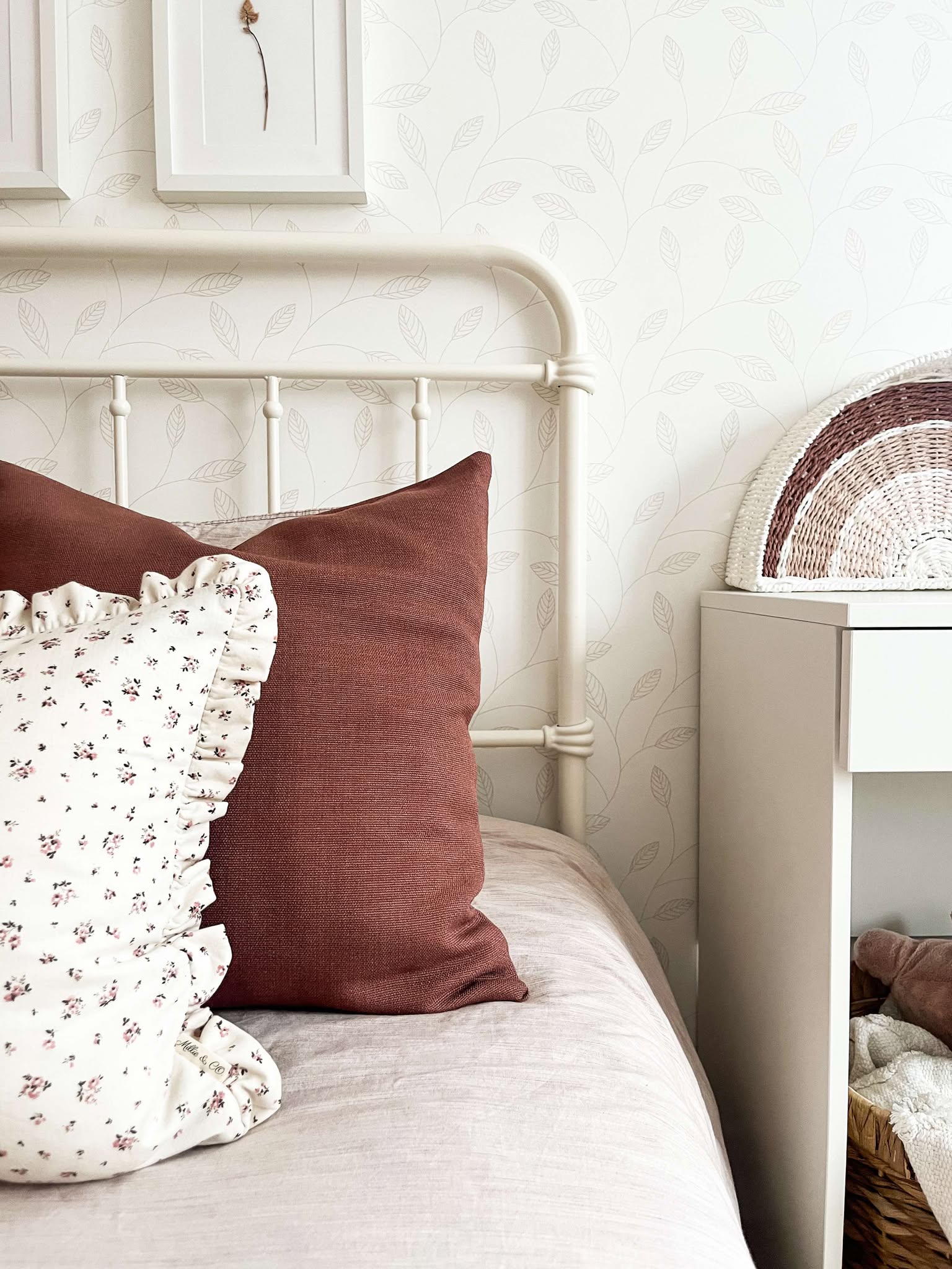 Housse de  coussin Lily-Rose réversible | Floral à frisons