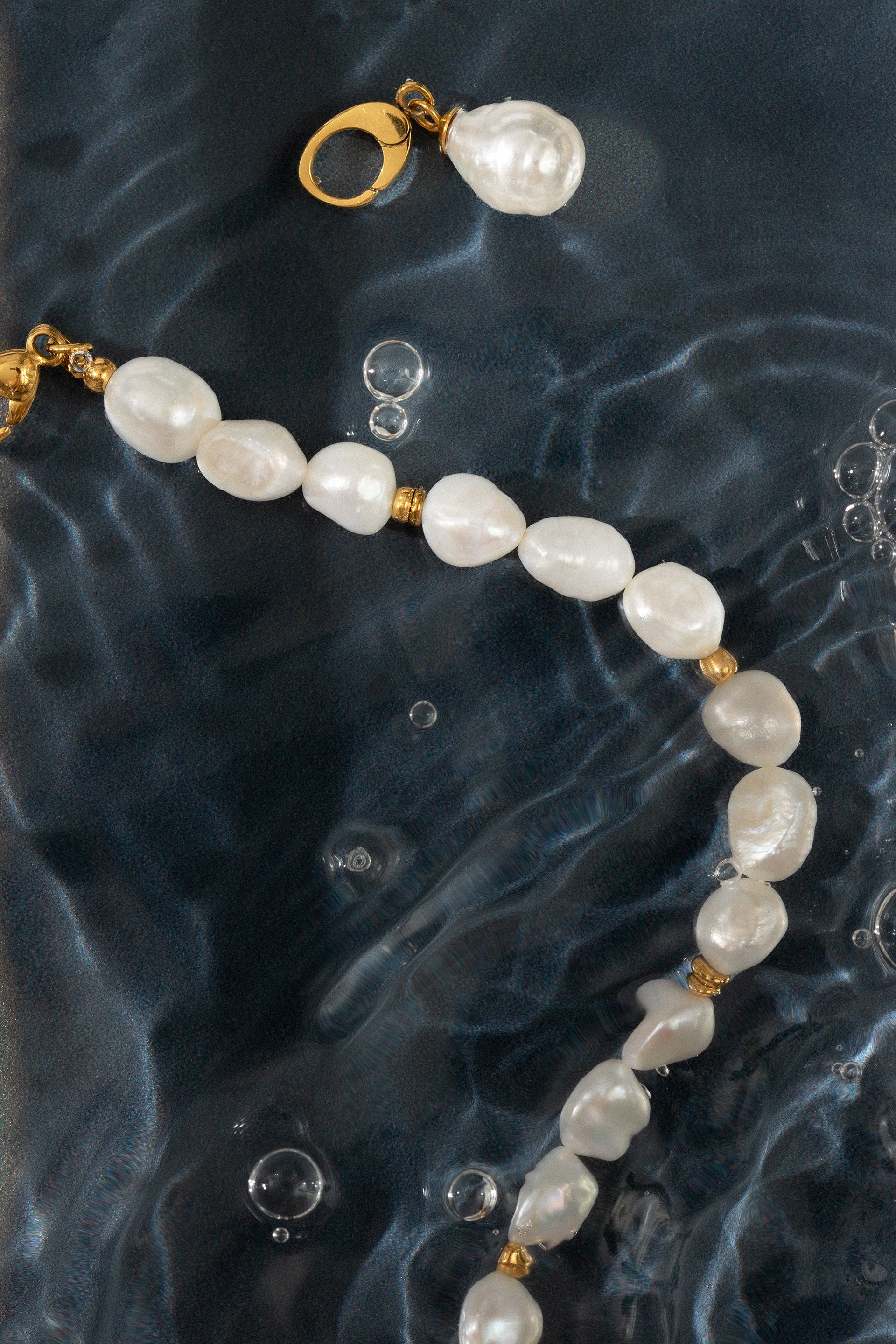 Bracelet soleil perles d'eau douce - Textures