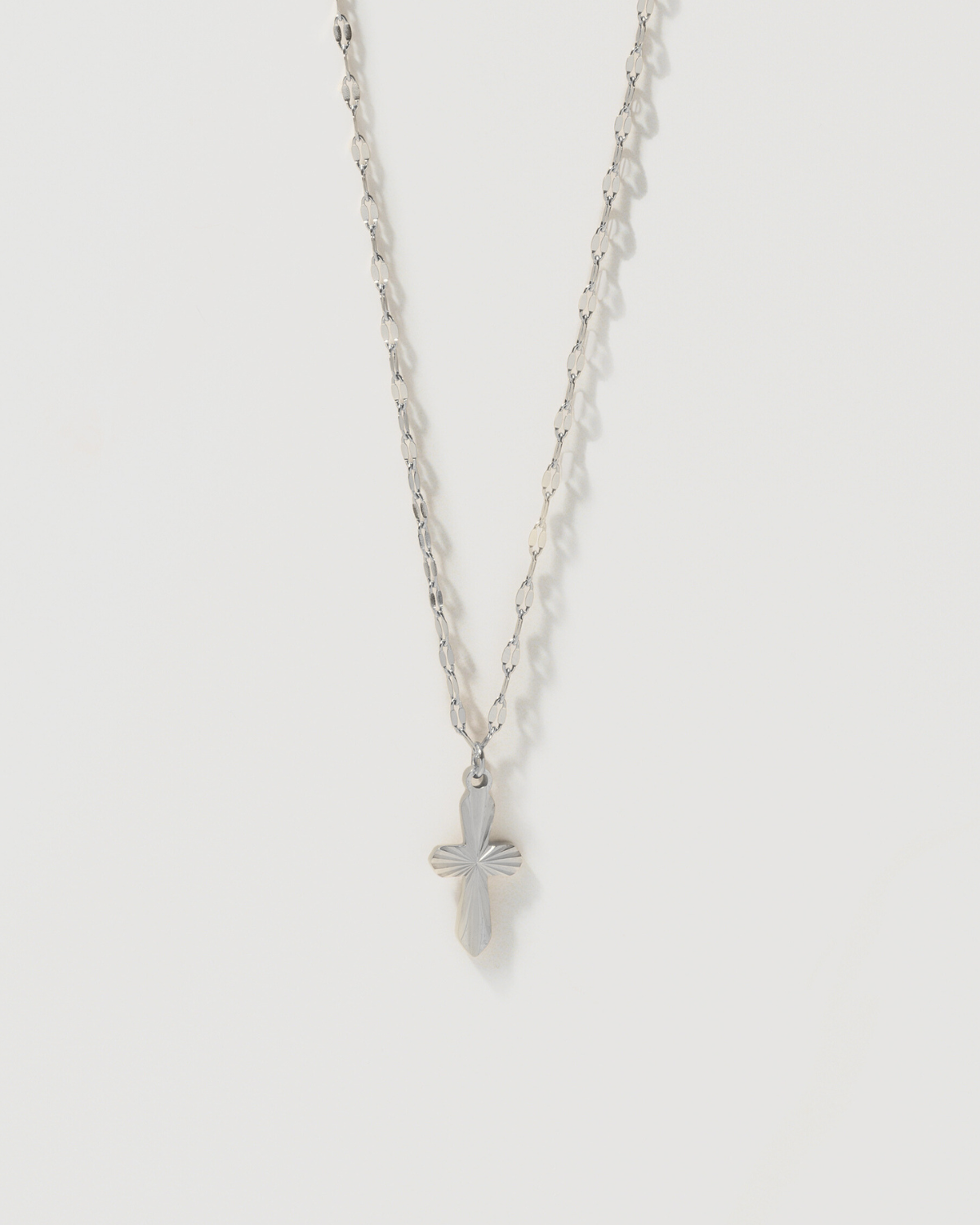 Collier seashell cross