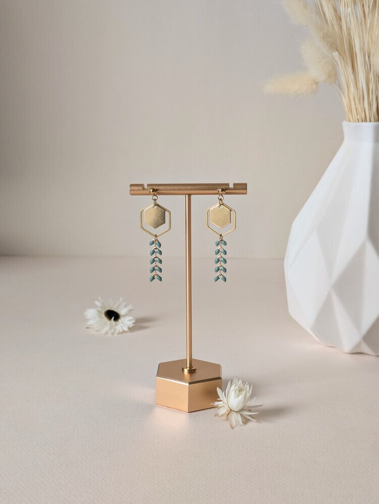 Boucles d’oreilles chevron | style géométrique | Double hexagone doré & vert