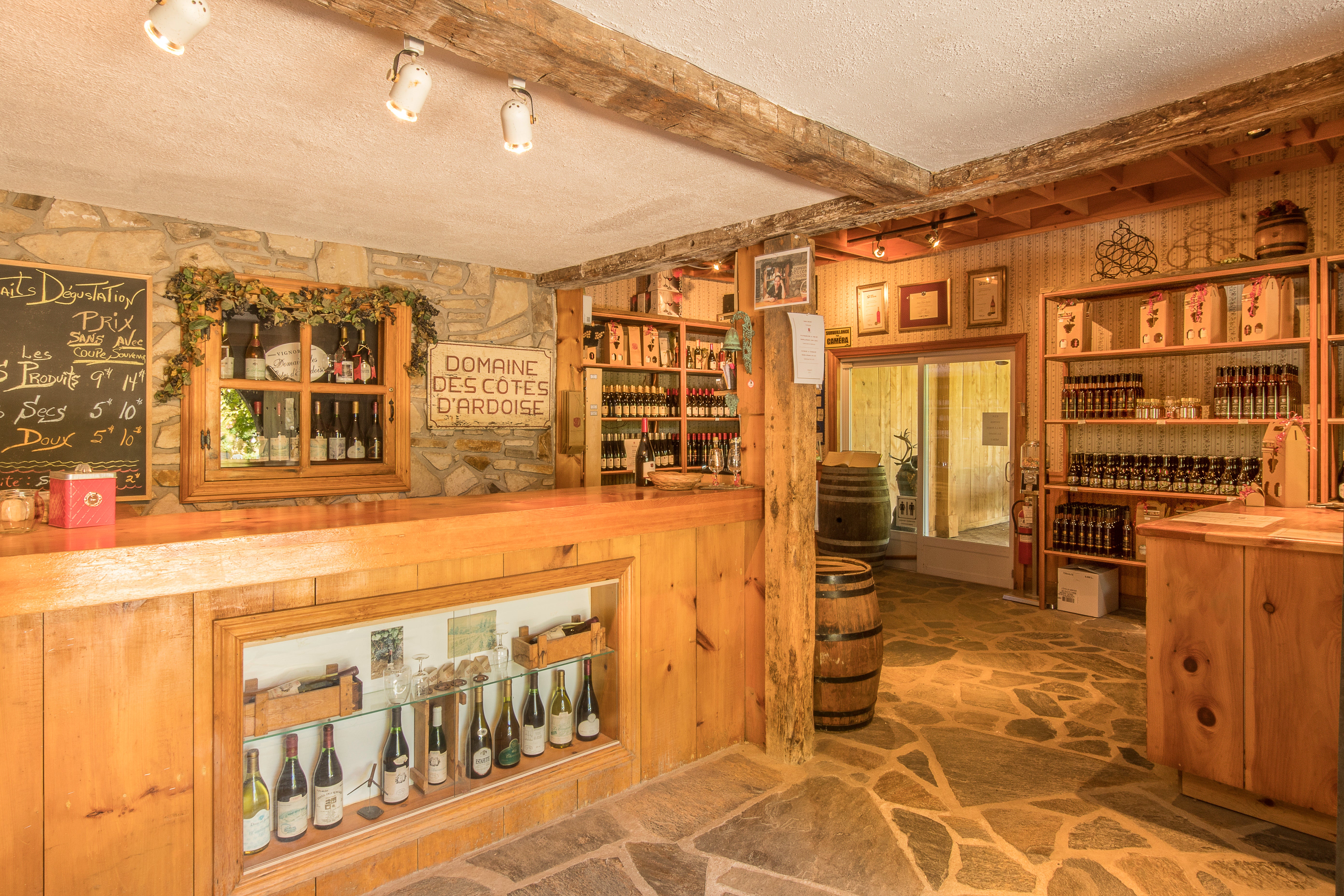 Vin et fromage pour 2 personnes - Domaine des Côtes d'Ardoise