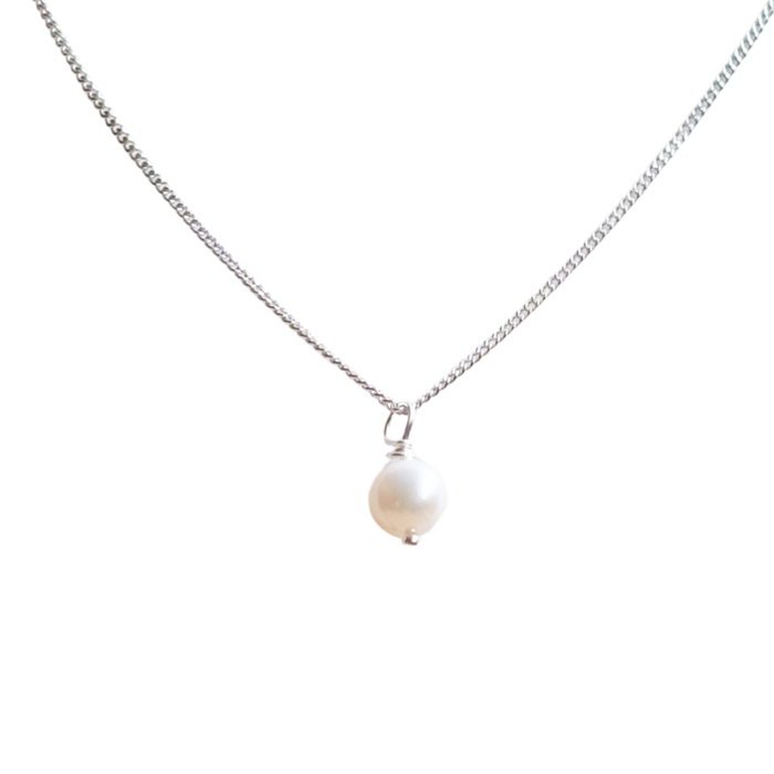 Collier en argent sterling composé d'une perle blanche