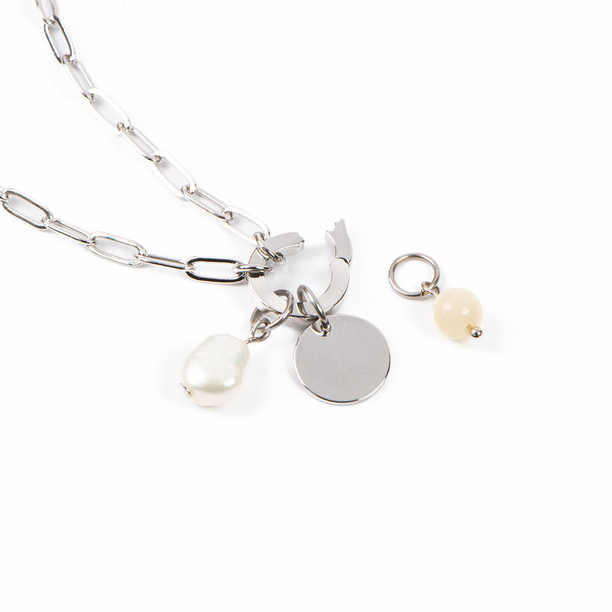 Raphaëlle necklace 4
