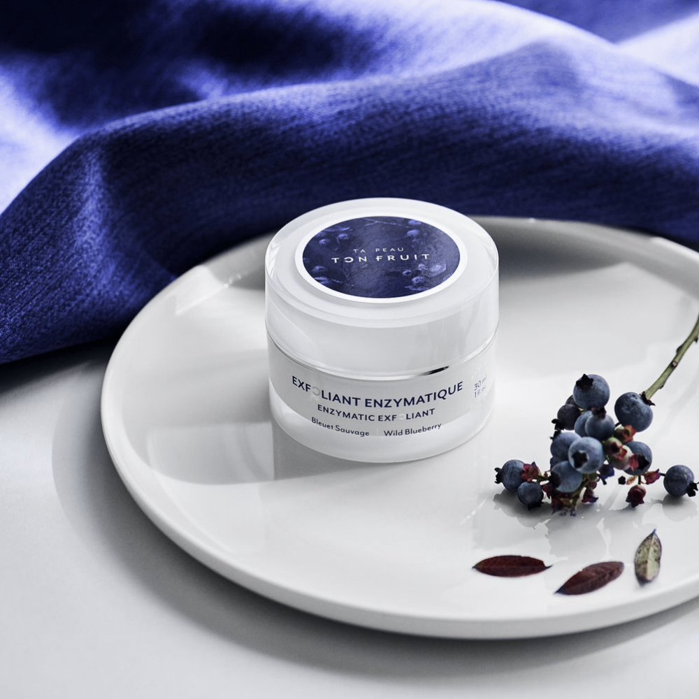 Exfoliant enzymatique pour le visage aux bleuets sauvages