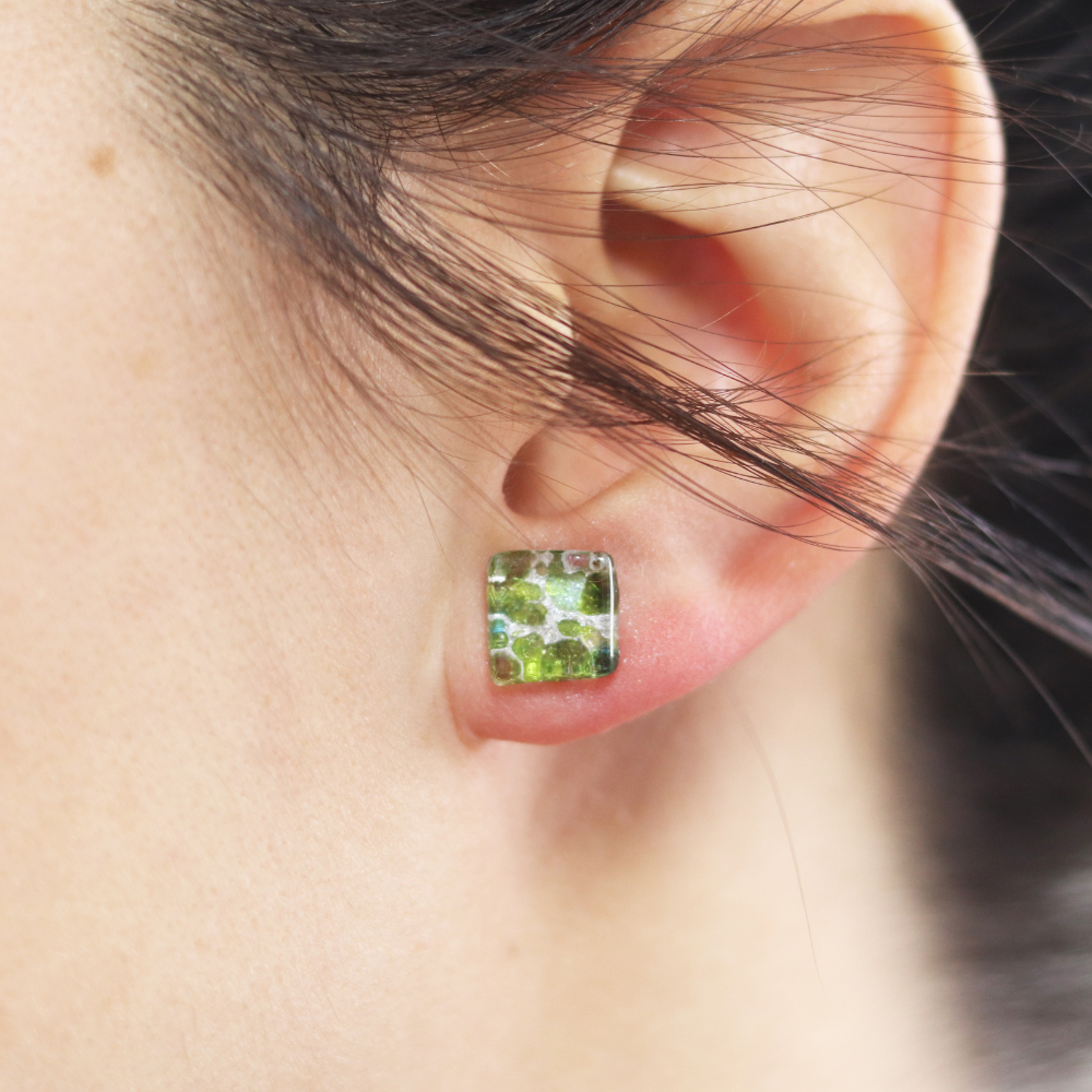 Boucle d'oreille à motif | Choisissez votre couleur