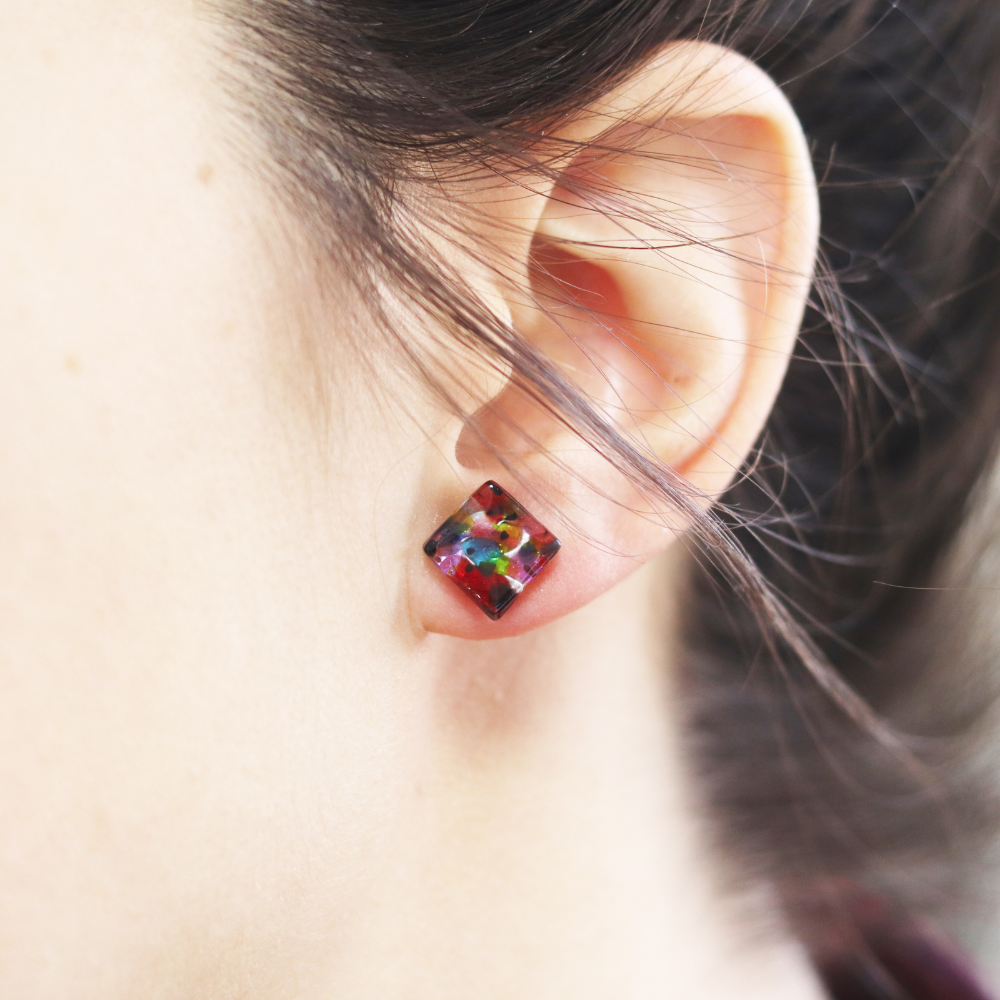 Boucle d'oreille à motif | Choisissez votre couleur