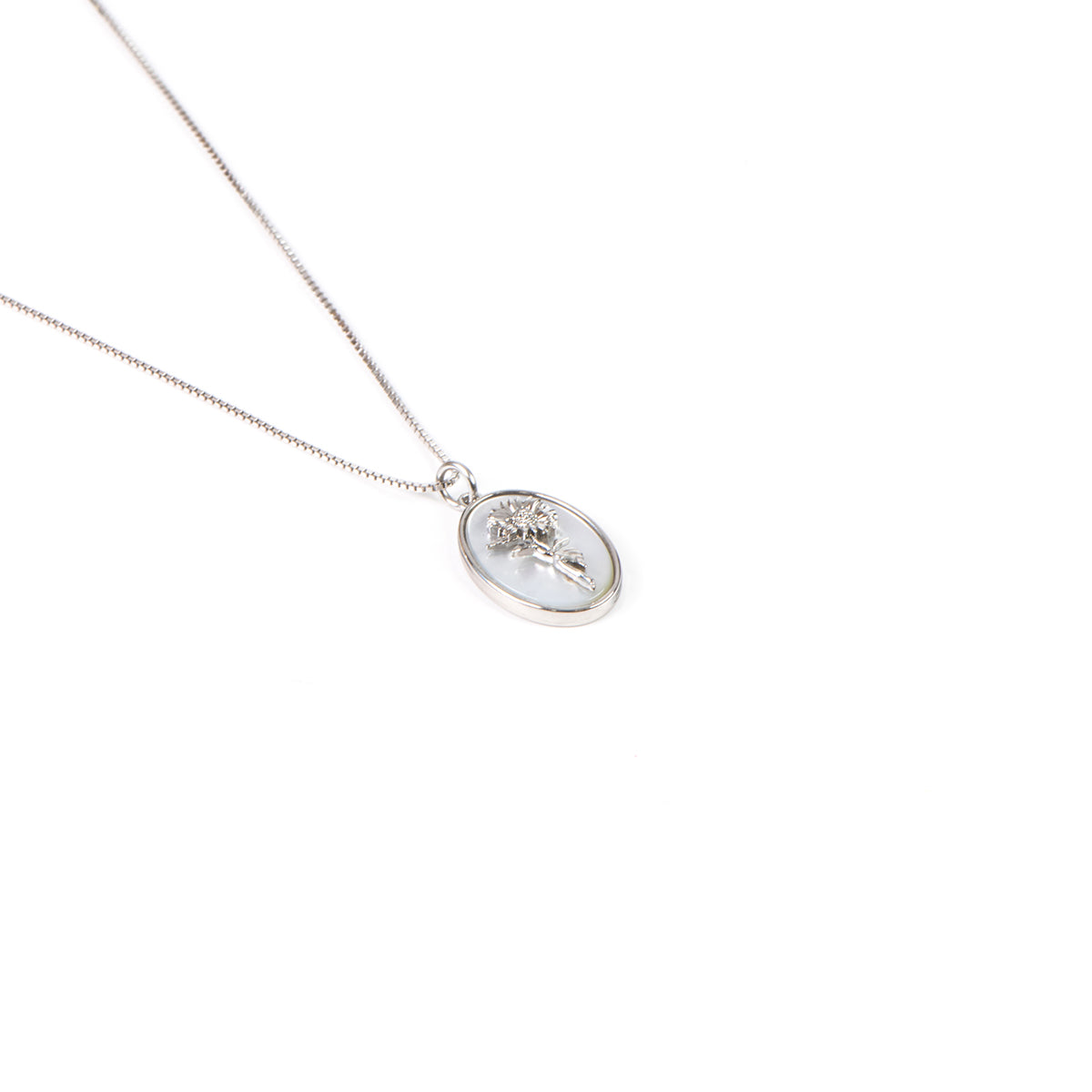 Collier Marguerite 2