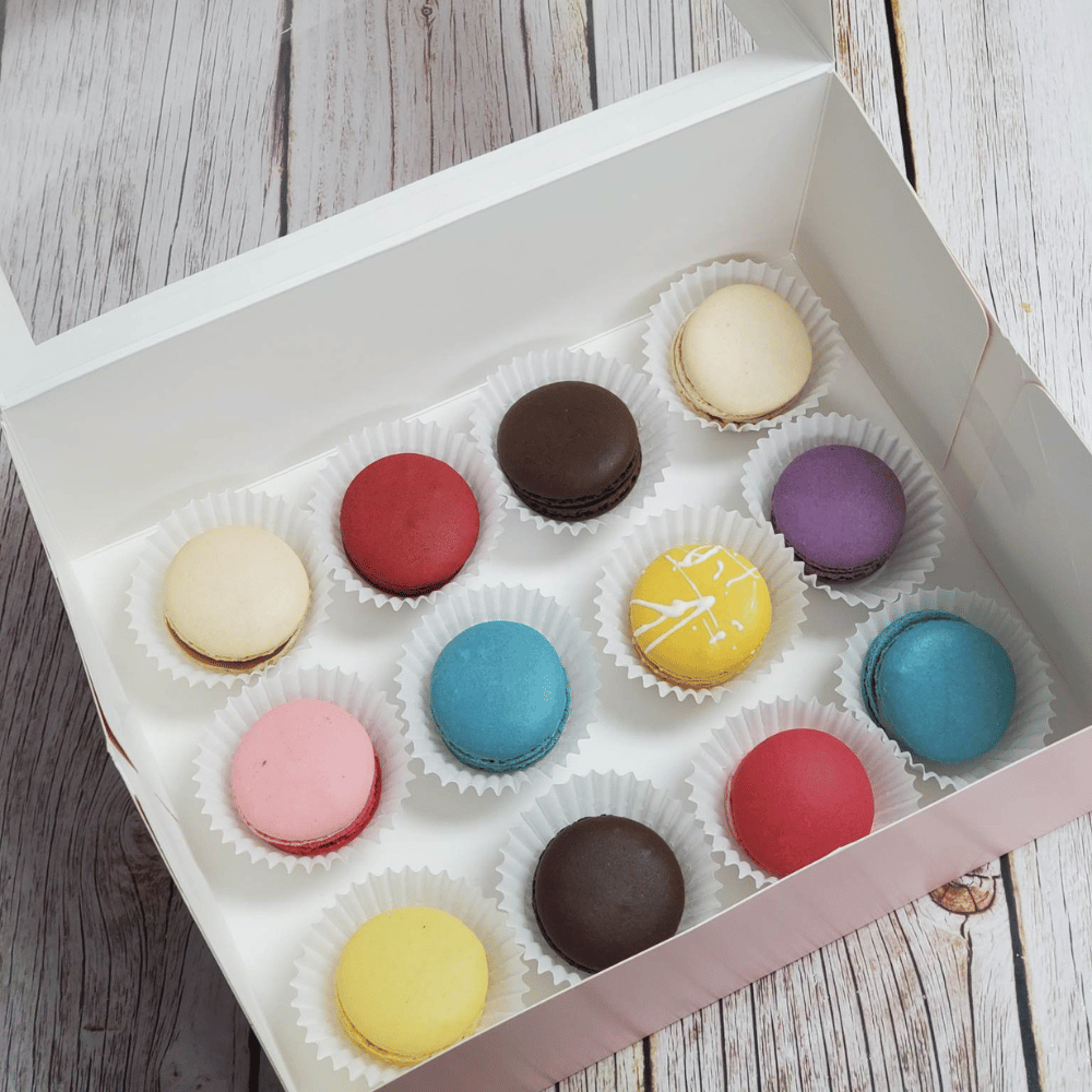Gâteau et sucreries pour un groupe - Pâtisserie Noisette et Chocolat