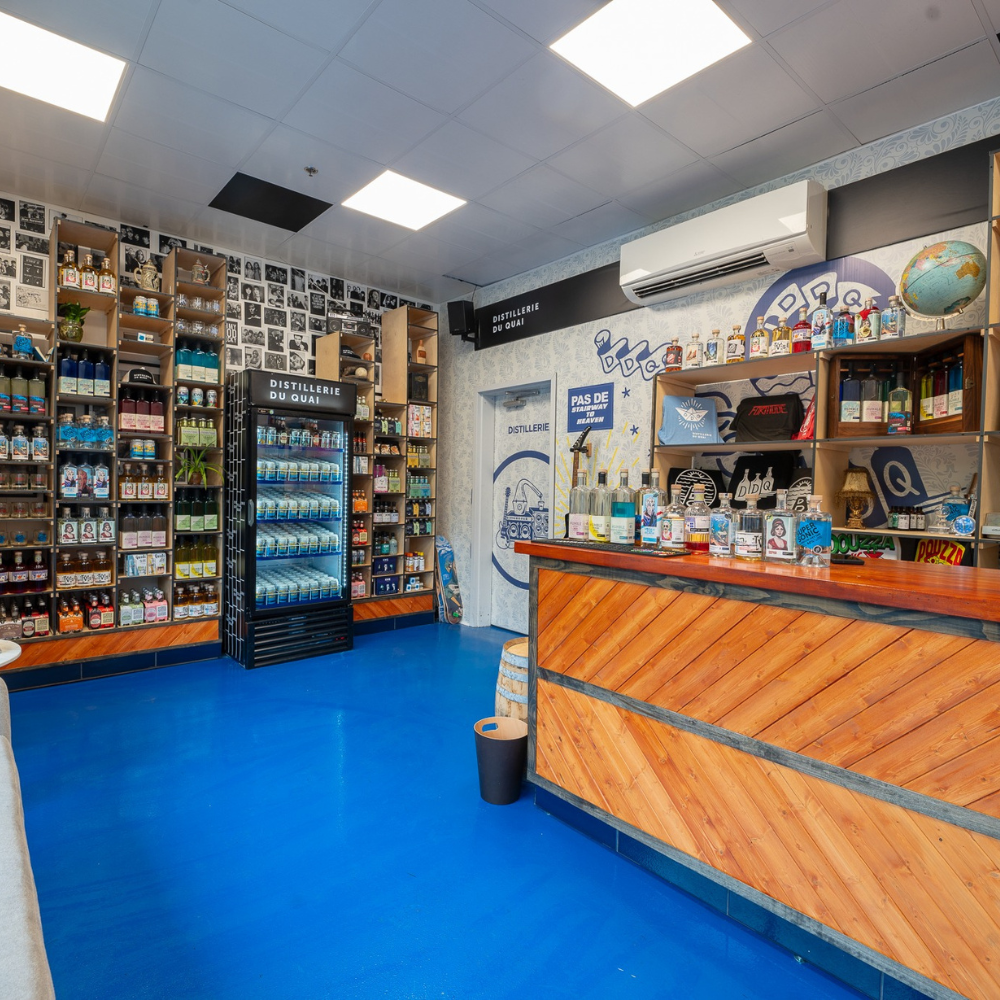 Tasting and bottle of your choice for 2 people - Distillerie du Quai