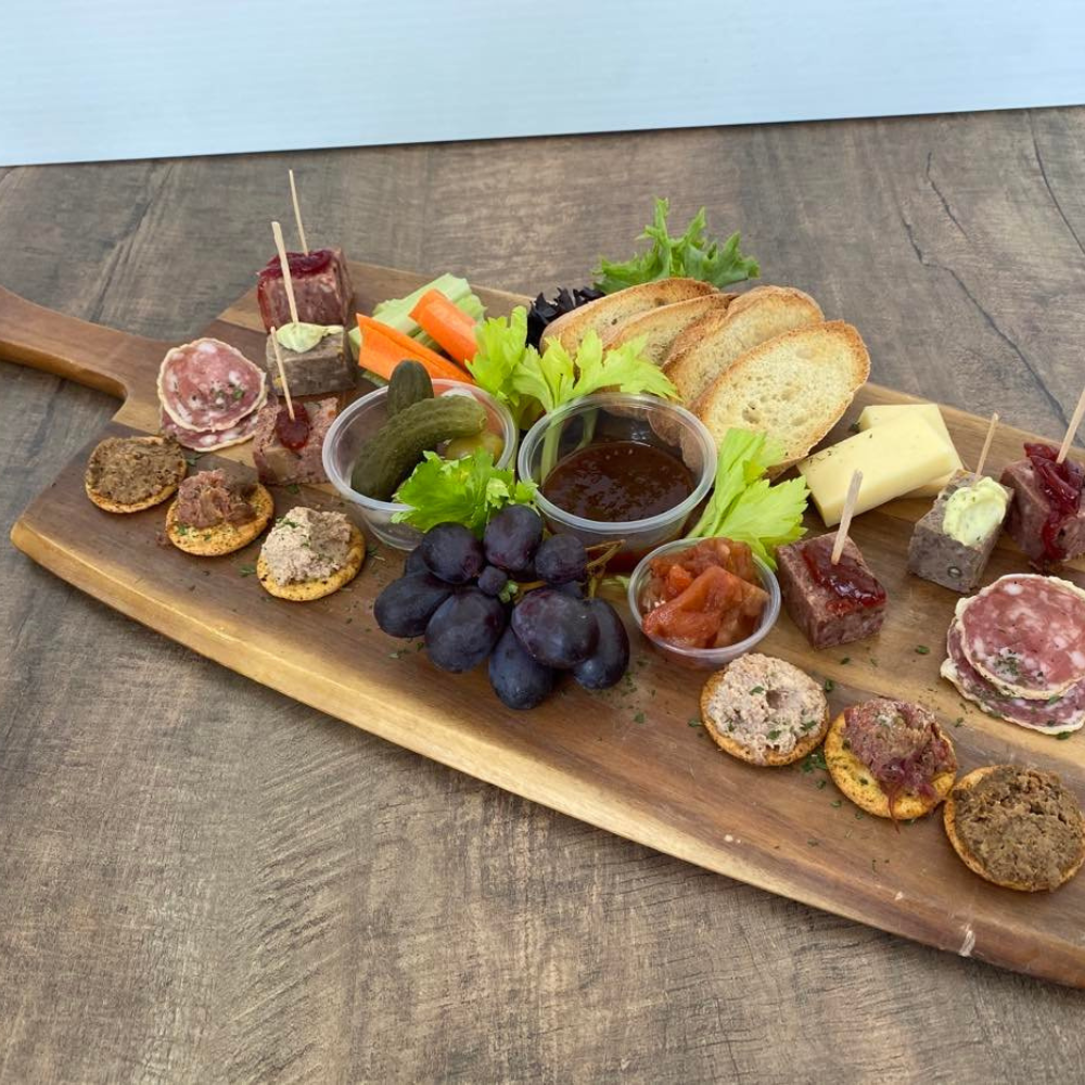 Visite audio avec assiette de dégusation pour 2 personnes - Centre de l'émeu de Charlevoix