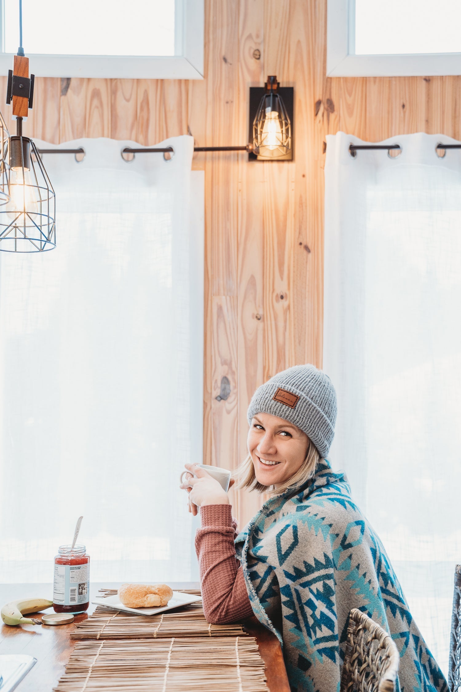 Couverture - Jeté en laine à motif boho aztèque