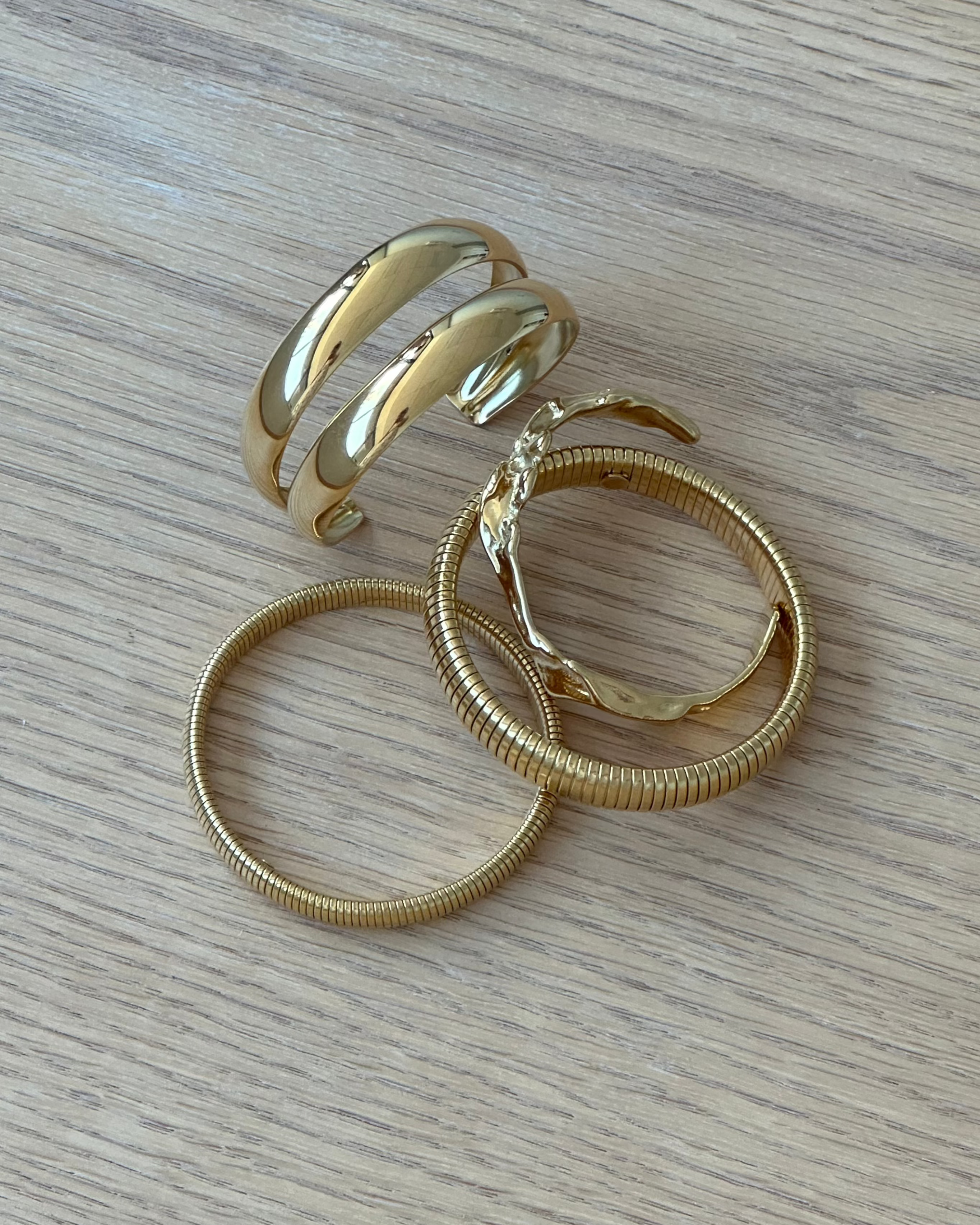 Bracelet bangle Irregular