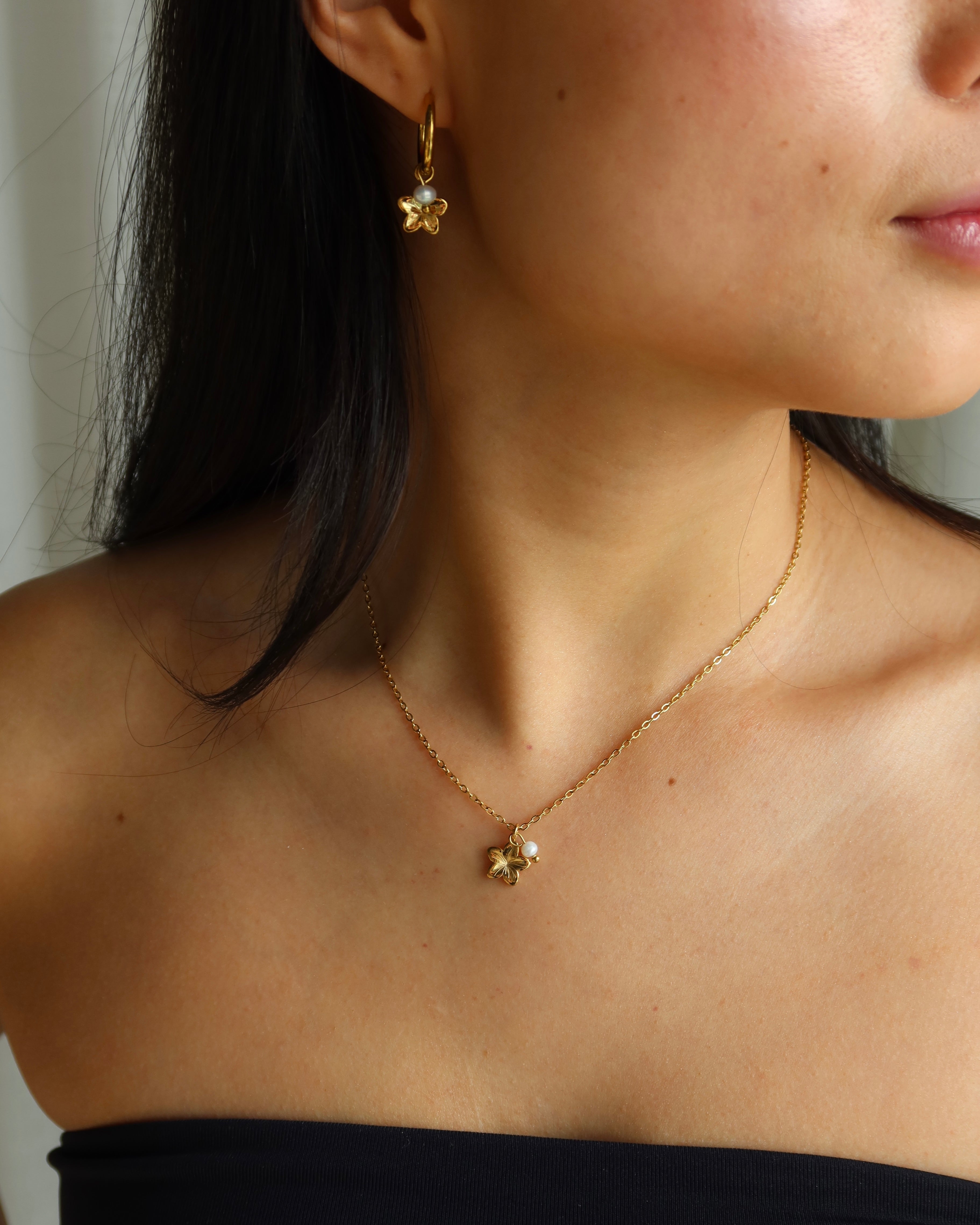 Boucles d'oreilles Hibiscus - shell