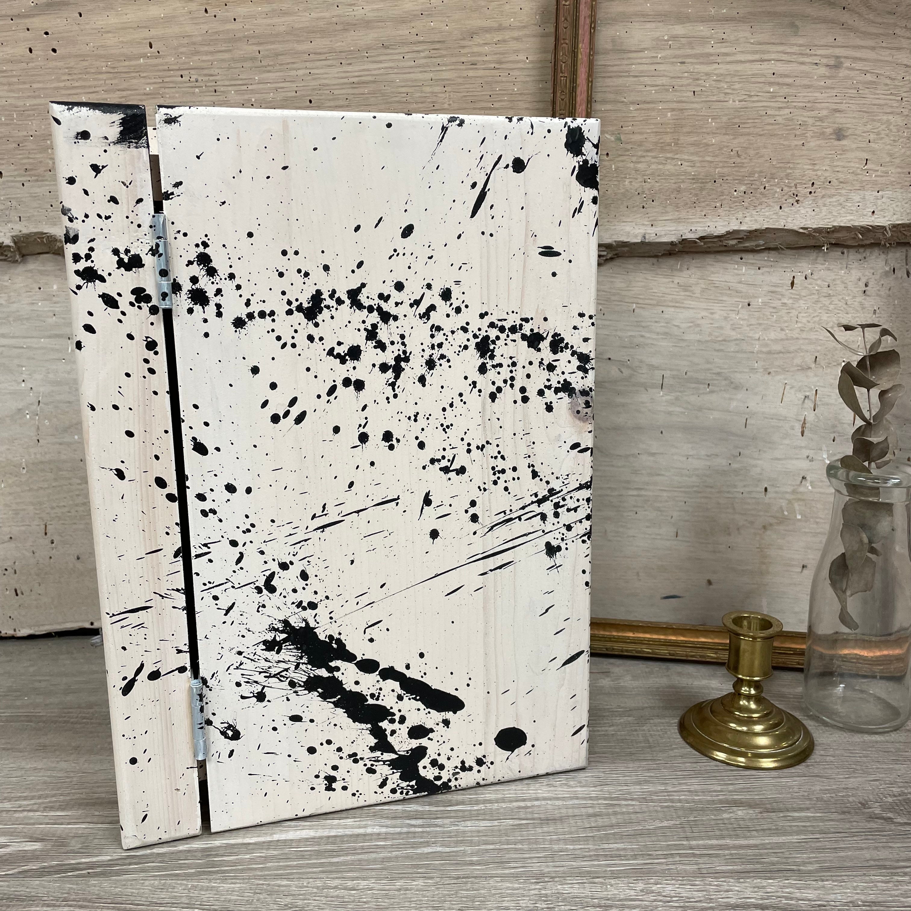 Petit coffre en bois (modèle livre abstrait noir et blanc)