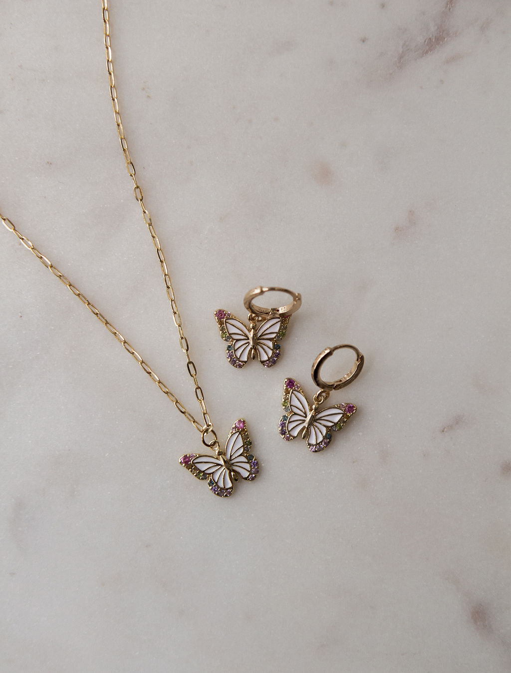 Alma necklace 3