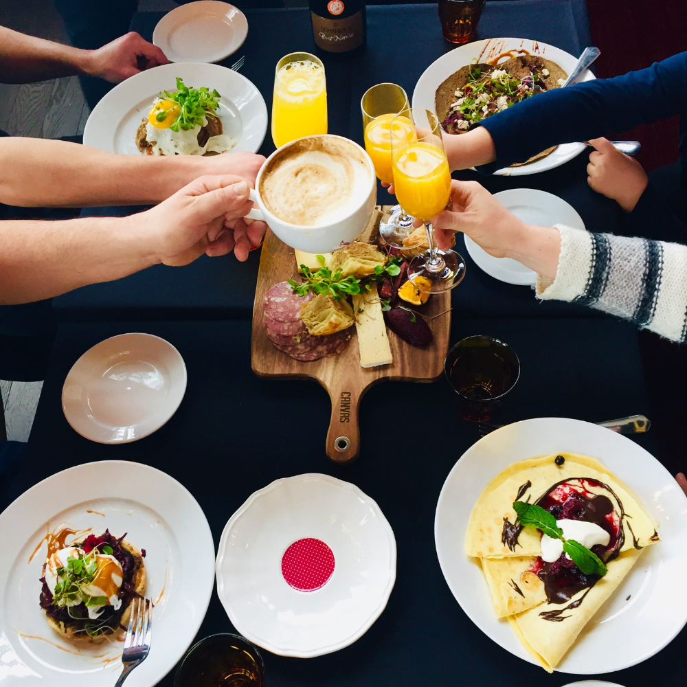 Lunch and mimosa for 2 people - Cabaret Les Années Folles