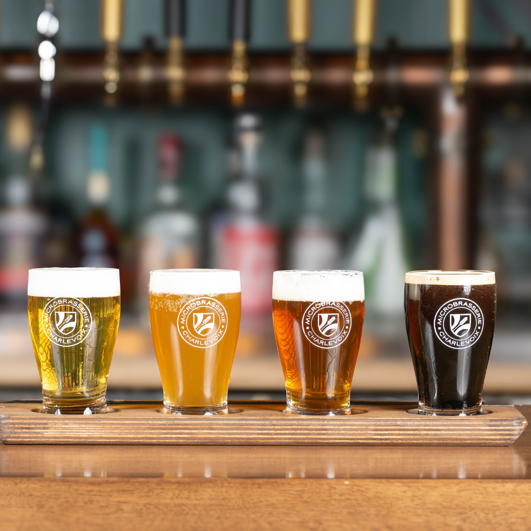 Dégustation de bières et plateau de bouchées pour 2 personnes - Microbrasserie Charlevoix - Restaurant le Saint-Pub