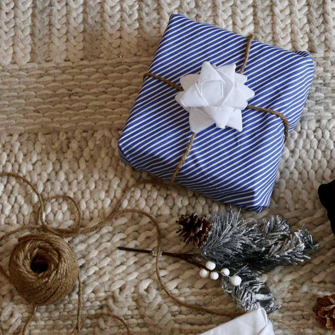 Furoshiki reusable packaging - Blue lined 