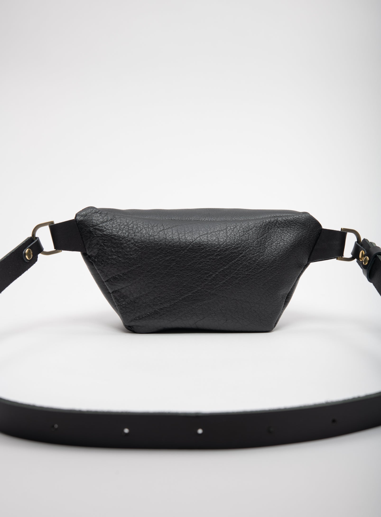 Sac banane en cuir modèle MUSA