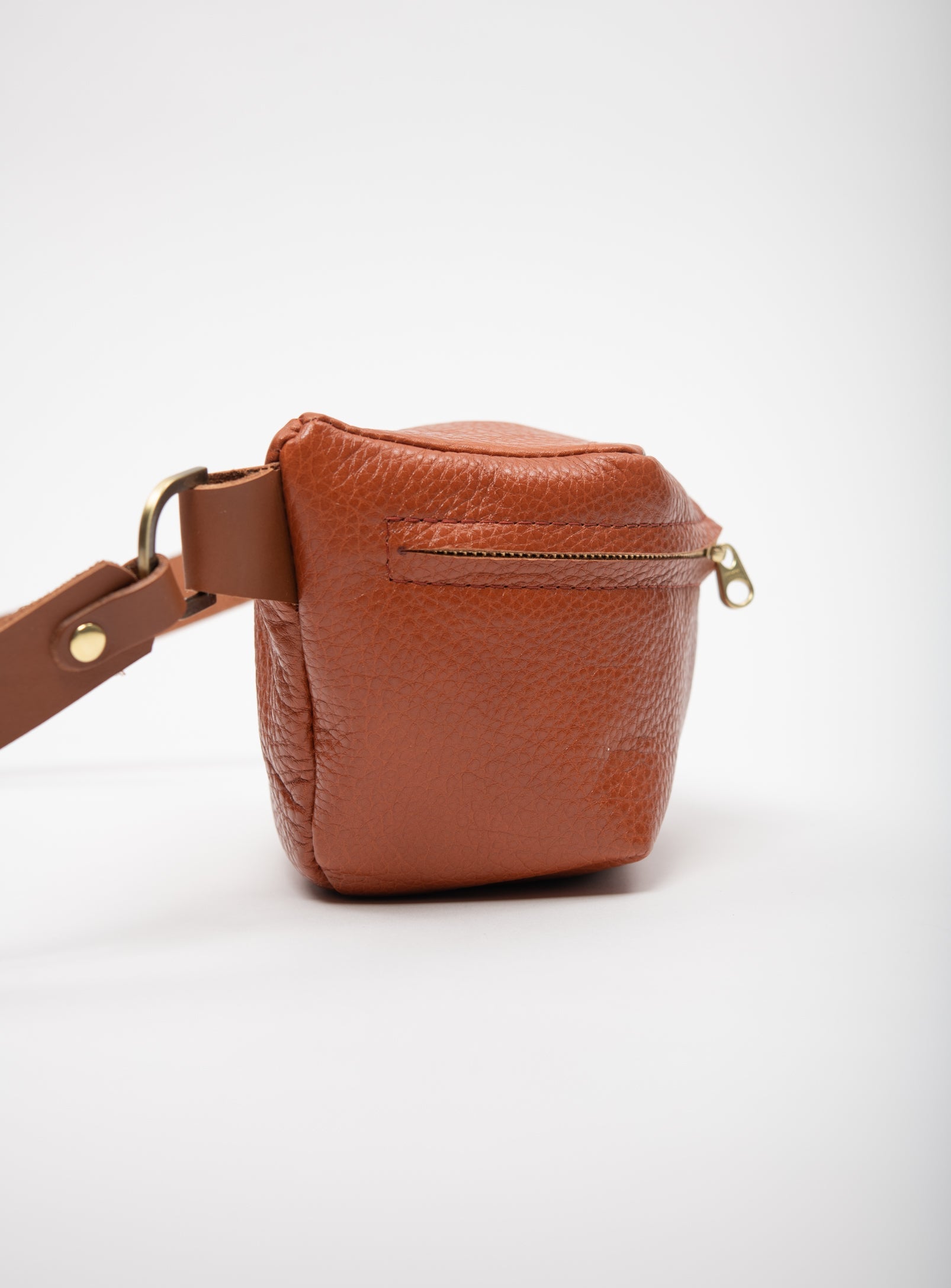 Sac banane en cuir modèle MUSA