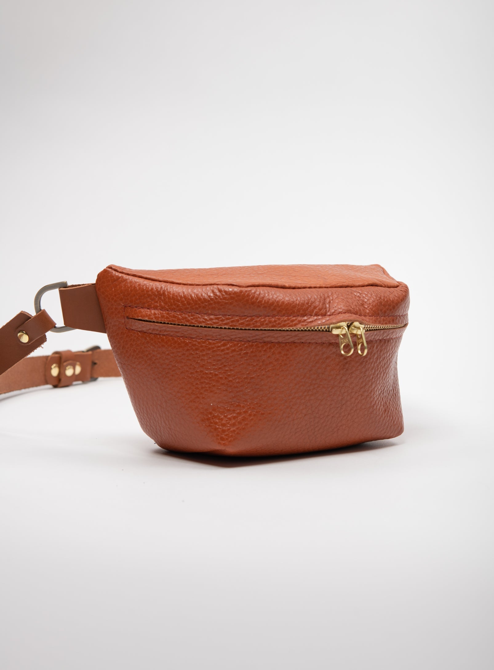 Sac banane en cuir modèle MUSA