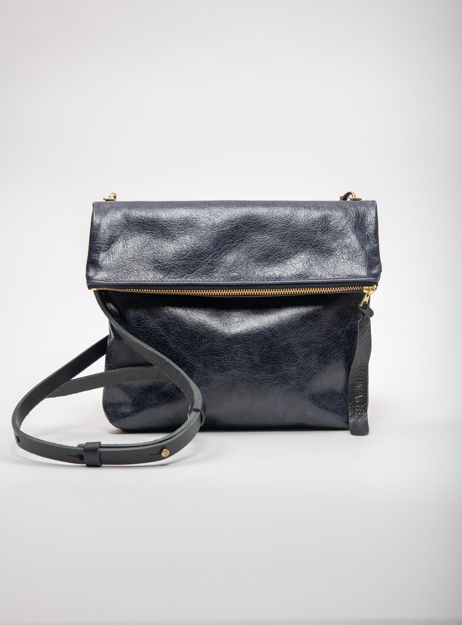 Sac à main en cuir avec ganse bandoulière modèle BORDEAUX