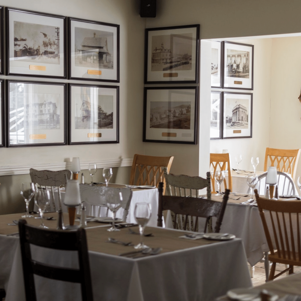 Nuitée, souper gastronomique et spa pour 2 personnes - Auberge de la Tour du Lac
