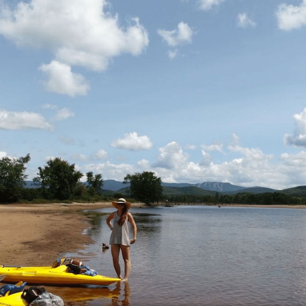 Canot ou kayak pour 2 personnes - Camping et tipis Labelle et la Rouge