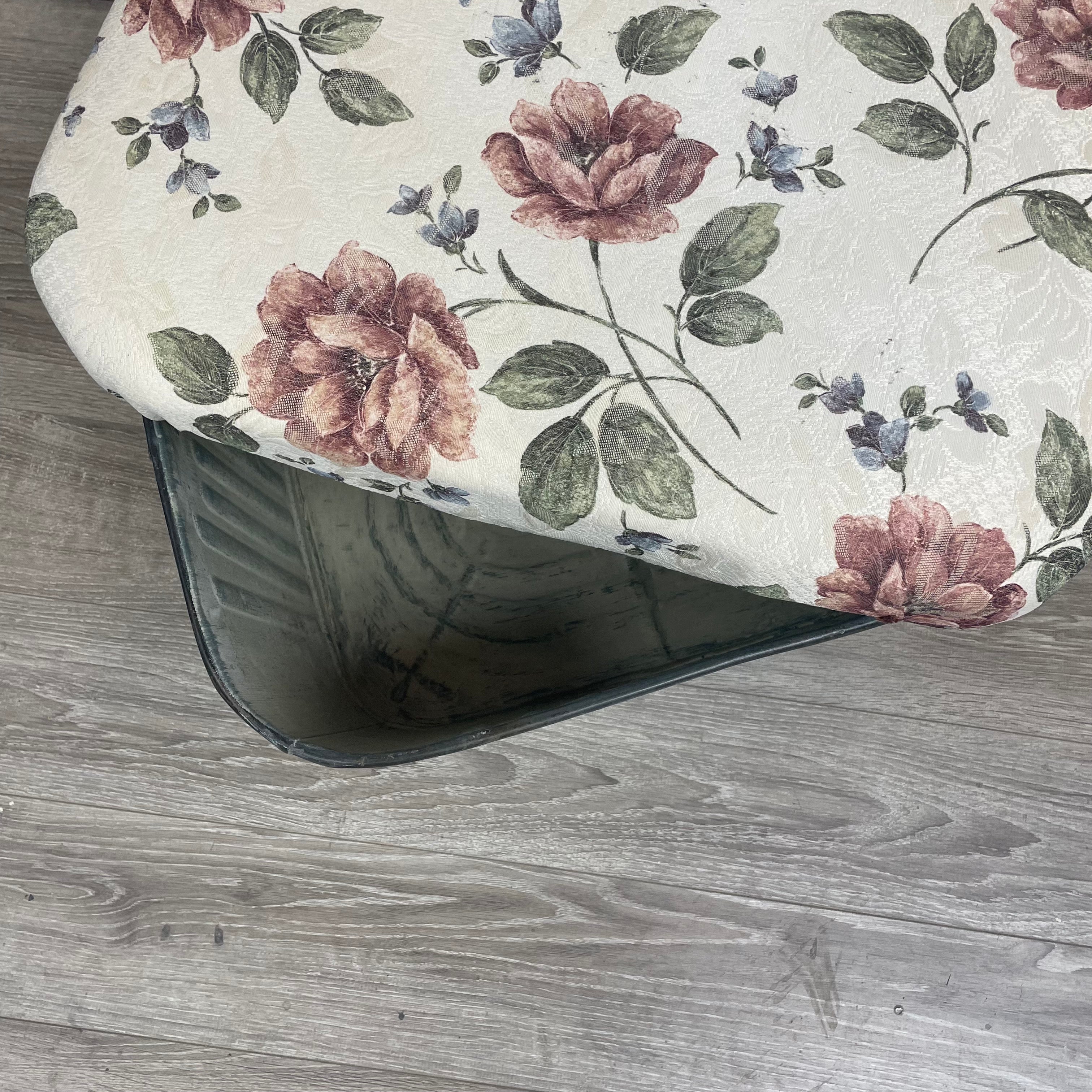 Pouf de rangement • La Beatty