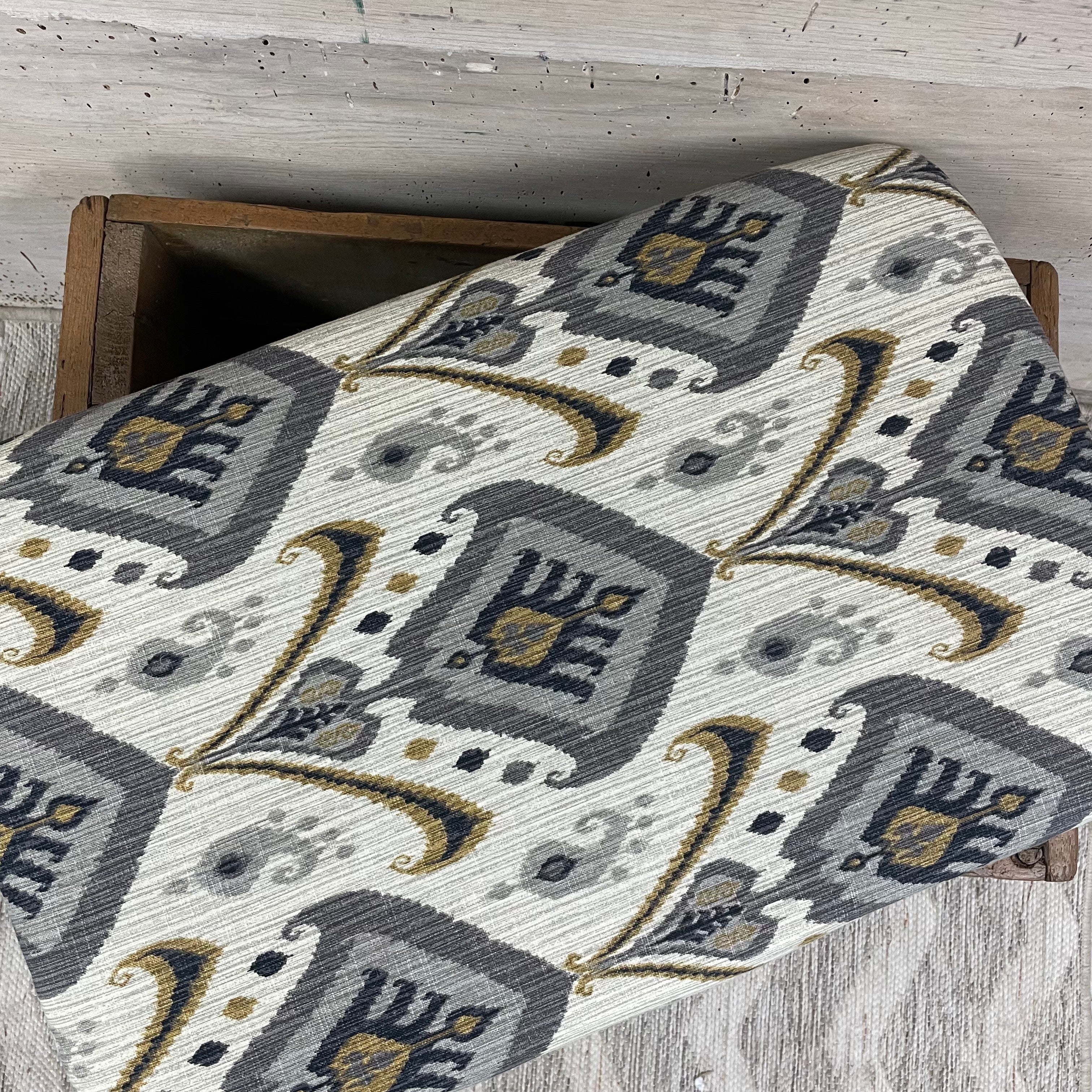 Pouf de rangement - La Damask