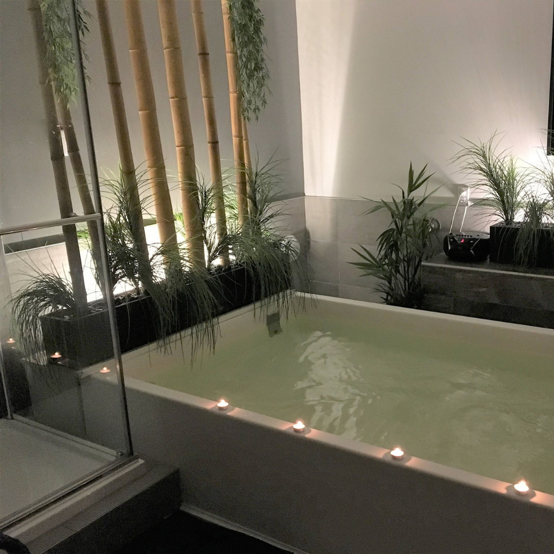 Bain Flottant, Massage et Soin Visage pour 1 personnes - Spa Santé Le Nénuphar