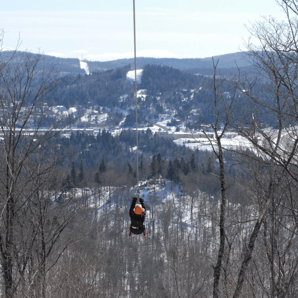Randonnée et méga-tyroliennes hivernales pour 2 personnes - TYROPARC