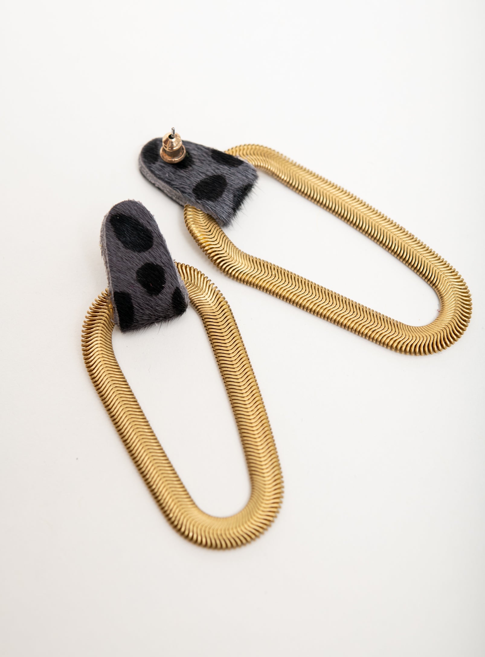 9e AVENUE boucles d'oreilles en cuir et laiton