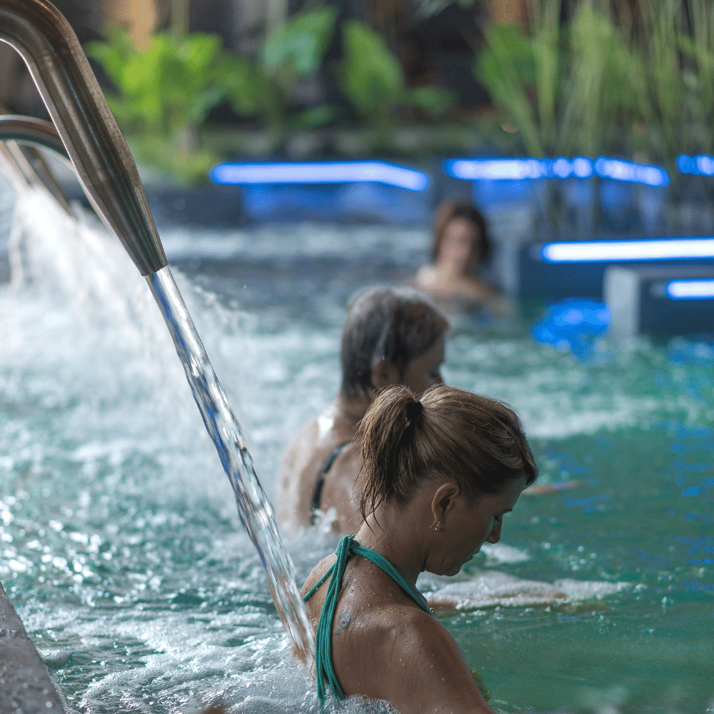 Bassin Eaunergique pour 2 personnes - Noah Spa de Venise-en-Québec