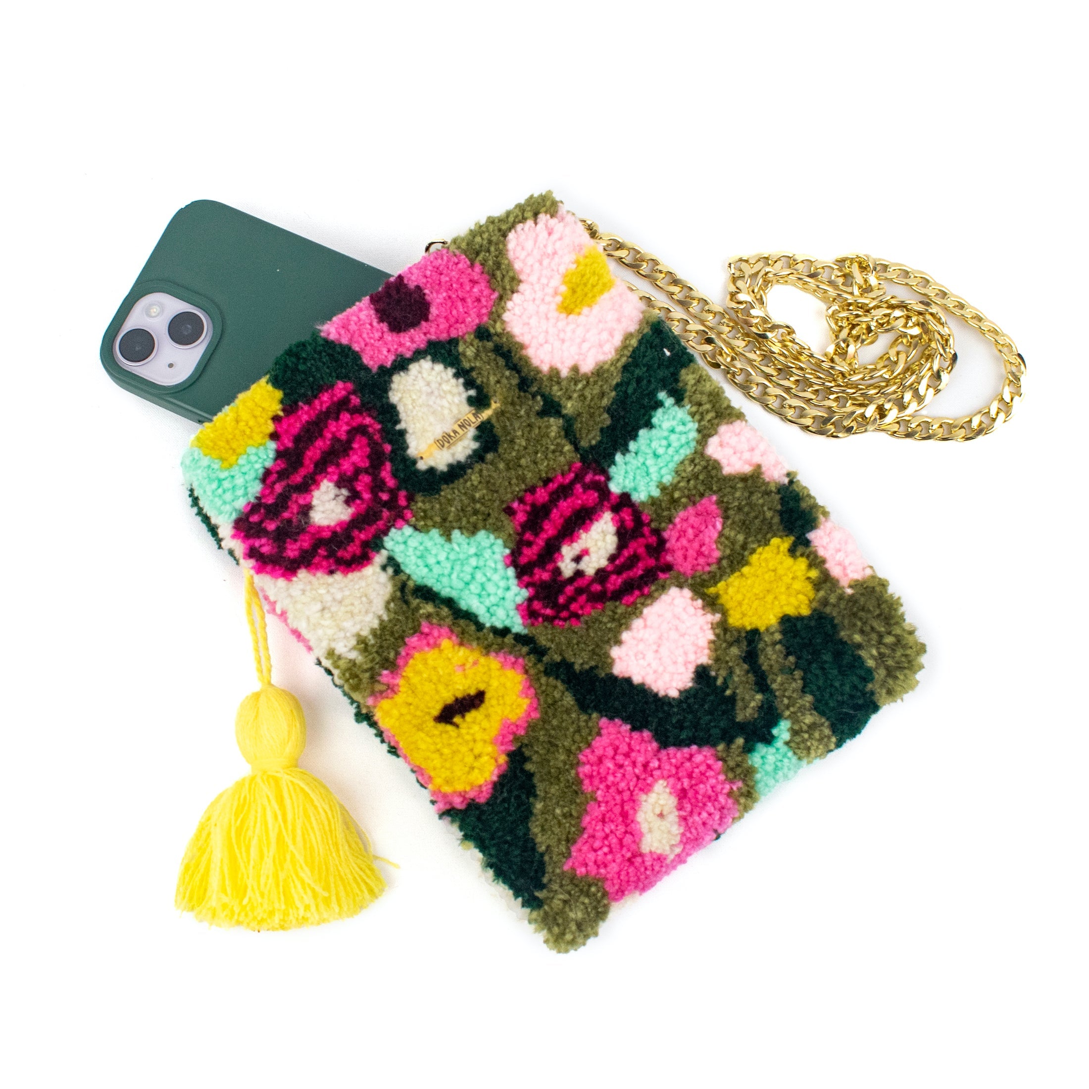 BLOOM, pochette touffetée à la main