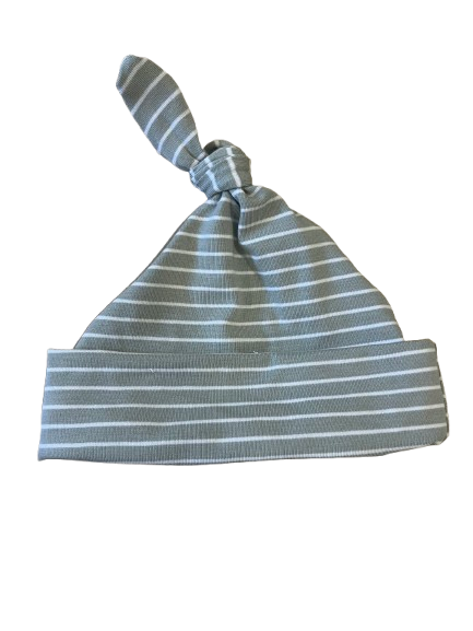 Chapeau en bambou rayé vert