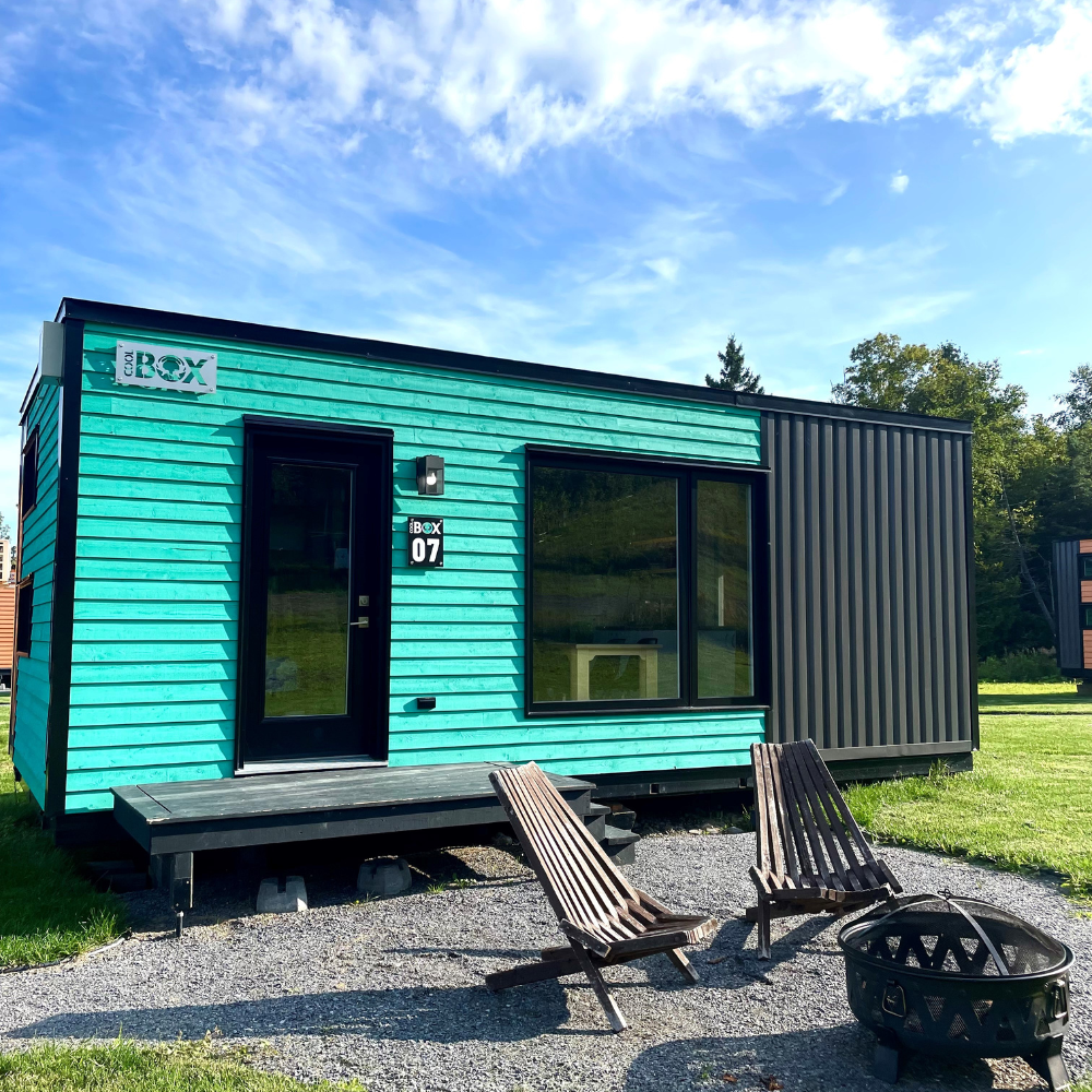 Deux nuits en Coolbox au Parc du Mont-Saint-Mathieu pour 1 à 4 personnes - Coolbox