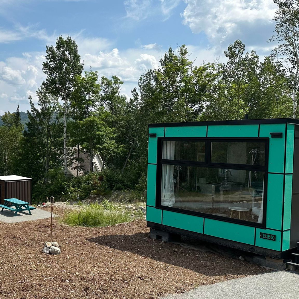 Deux nuits en Coolbox à Val-Saint-Côme pour 1 à 4 personnes - Coolbox