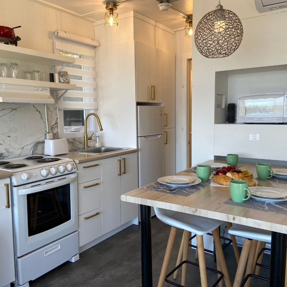 2 nights in a Coolbox in Dam-en-Terre for 1 to 4 people - Coolbox